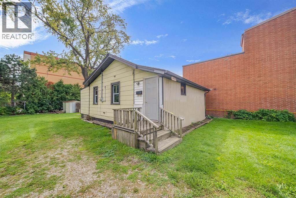 5837 Tecumseh Road East, Windsor, Ontario  N8T 1E1 - Photo 1 - 26023556