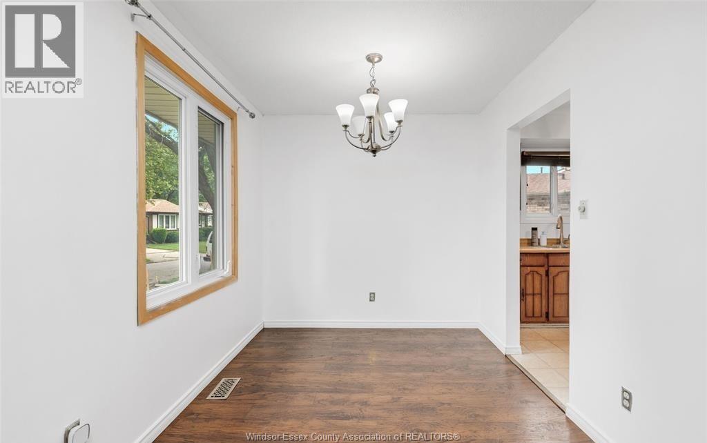 9597 Avery Lane Unit# Upper, Windsor, Ontario  N8R 2C1 - Photo 10 - 26023581
