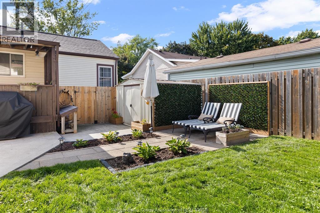 1734 Westcott, Windsor, Ontario  N8Y 4C9 - Photo 29 - 26023579