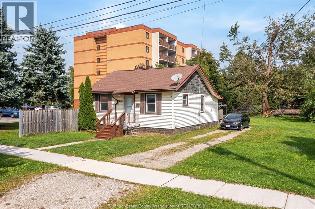 2454 Jos St. Louis Avenue, Windsor, Ontario  N8T 2M5 - Photo 2 - 26023557