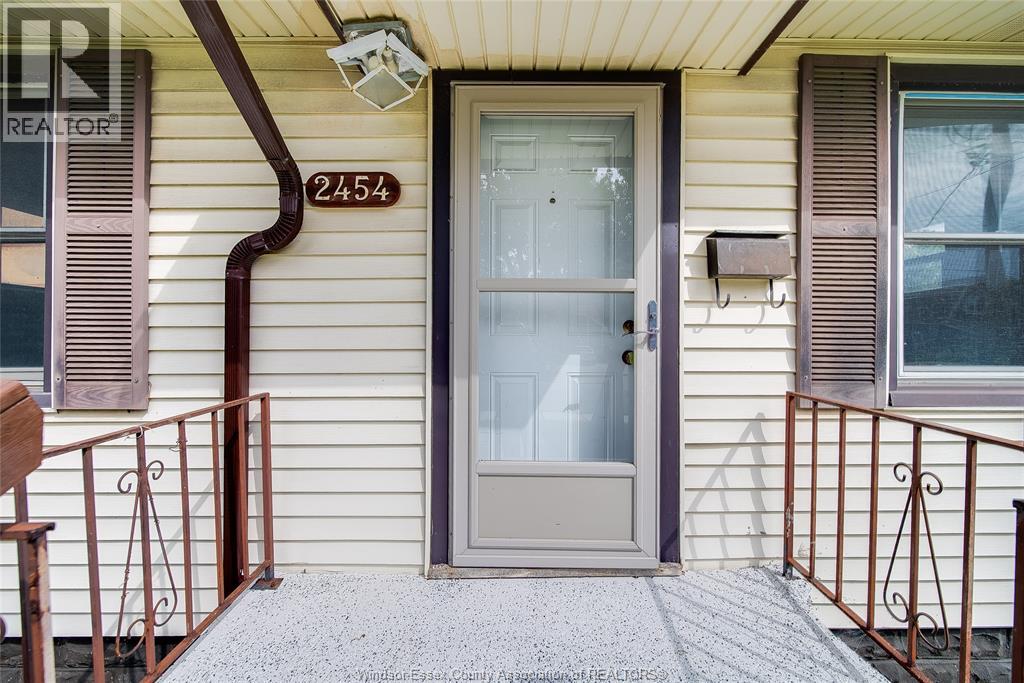 2454 Jos St. Louis Avenue, Windsor, Ontario  N8T 2M5 - Photo 4 - 26023557