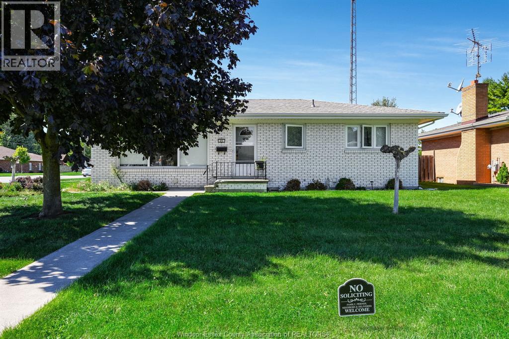 85 Lutsch Avenue, Leamington, Ontario  N8H 2N5 - Photo 33 - 26023592