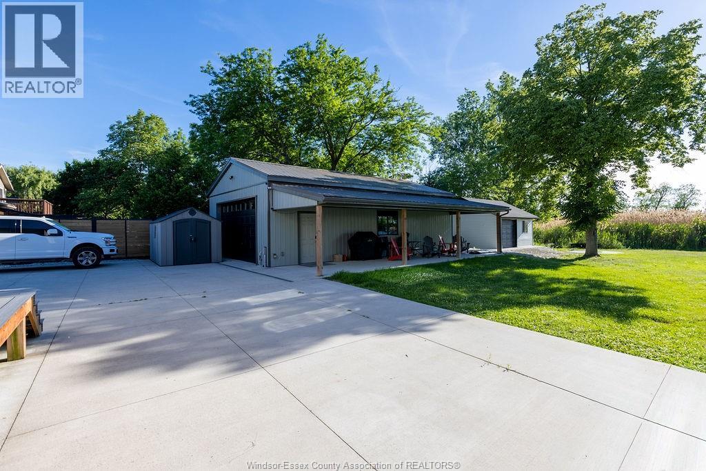 2040 Front Road North, Amherstburg, Ontario  N9V 3R3 - Photo 29 - 26023569