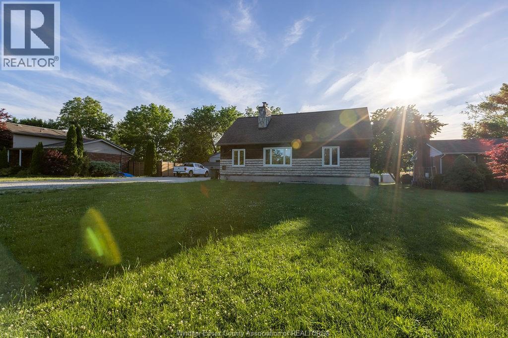 2040 Front Road North, Amherstburg, Ontario  N9V 3R3 - Photo 31 - 26023569