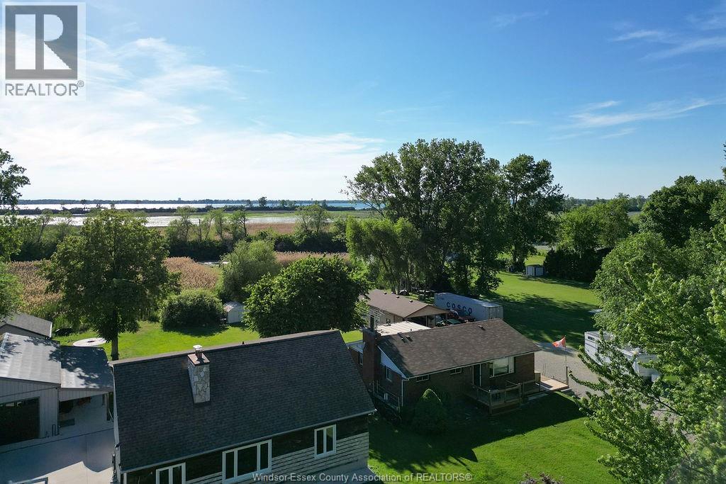 2040 Front Road North, Amherstburg, Ontario  N9V 3R3 - Photo 32 - 26023569