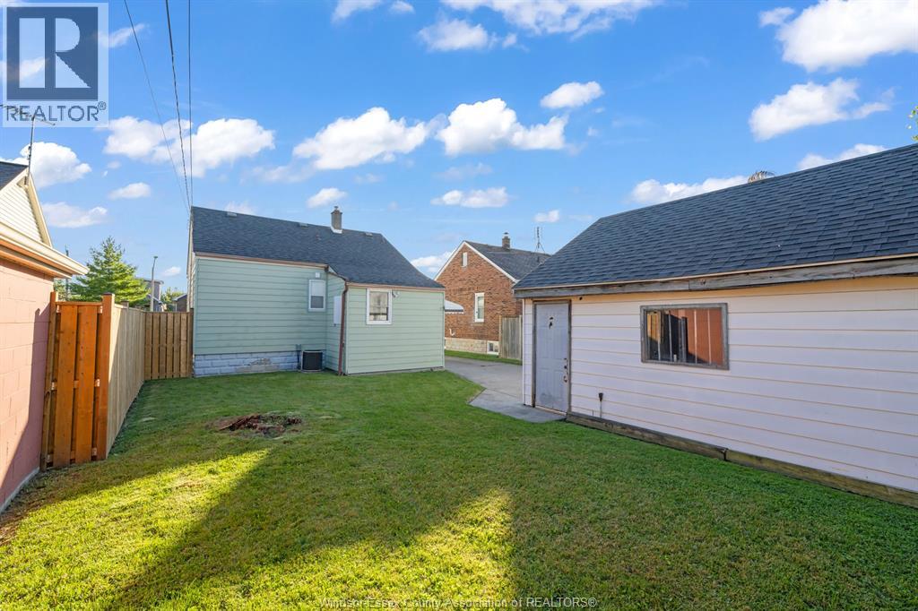 1669 Hickory Road, Windsor, Ontario  N8Y 3T2 - Photo 34 - 26023609