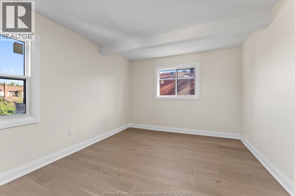 930 Elsmere Ave, Windsor, Ontario  N9A 2A9 - Photo 16 - 26023617