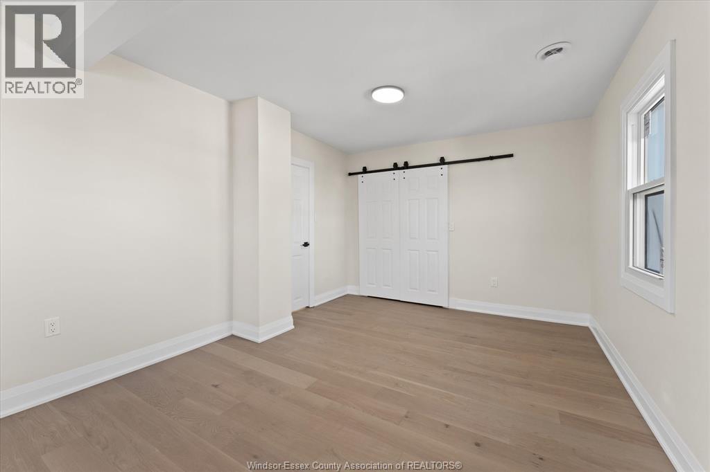 930 Elsmere Ave, Windsor, Ontario  N9A 2A9 - Photo 17 - 26023617