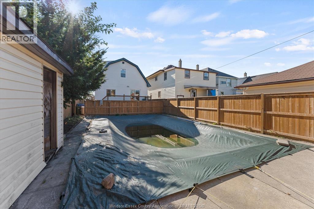 930 Elsmere Ave, Windsor, Ontario  N9A 2A9 - Photo 32 - 26023617