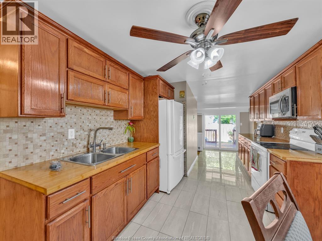 1936 Central, Windsor, Ontario  N8W 4H9 - Photo 12 - 26023567