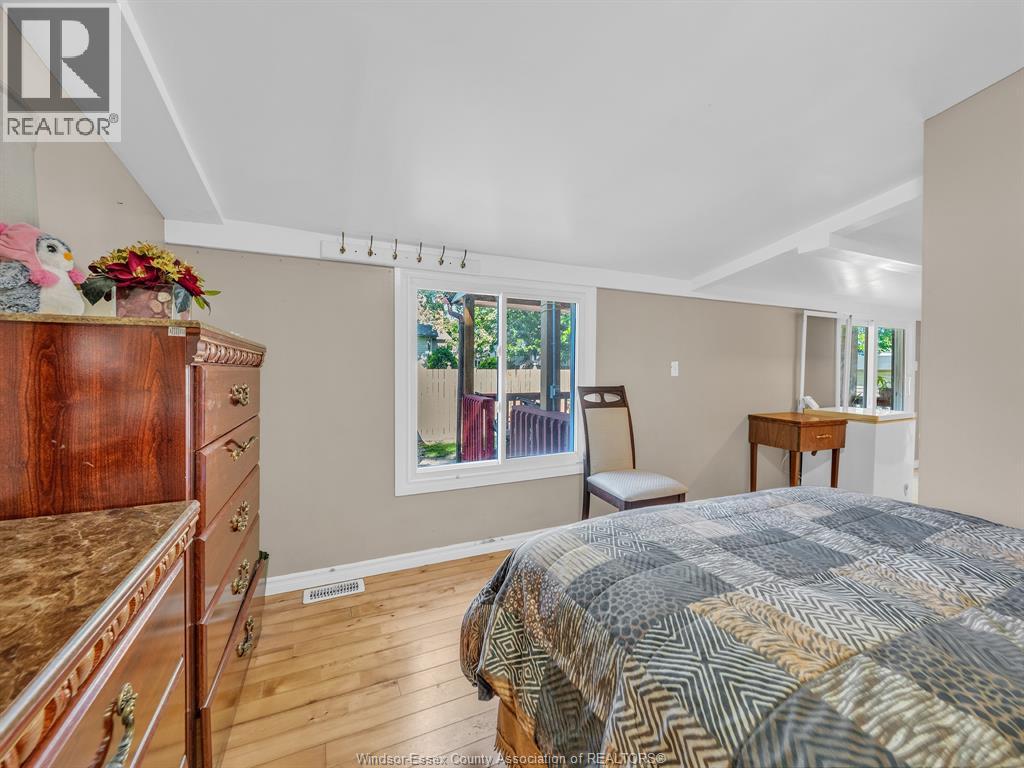 1936 Central, Windsor, Ontario  N8W 4H9 - Photo 17 - 26023567