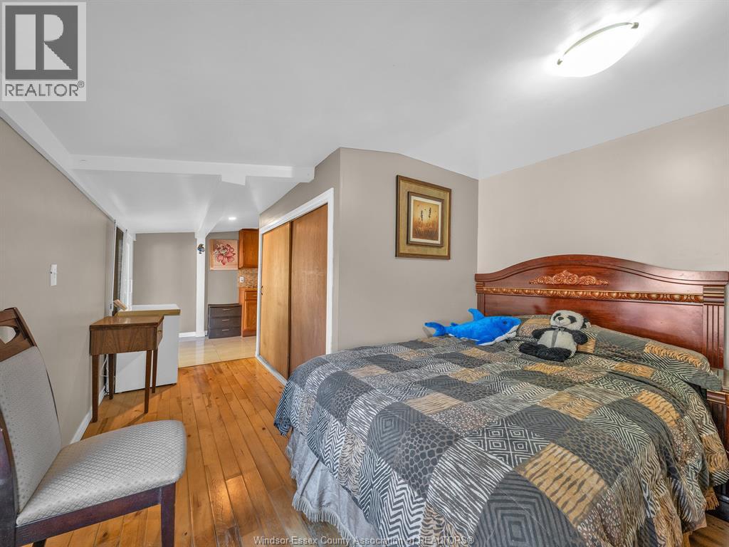 1936 Central, Windsor, Ontario  N8W 4H9 - Photo 18 - 26023567