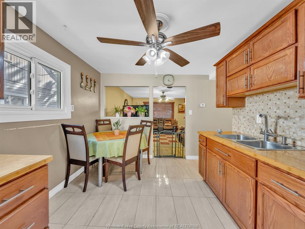 1936 Central, Windsor, Ontario  N8W 4H9 - Photo 8 - 26023567