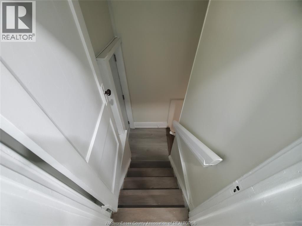 3587 Bloomfield, Windsor, Ontario  N9C 1R8 - Photo 26 - 26023624
