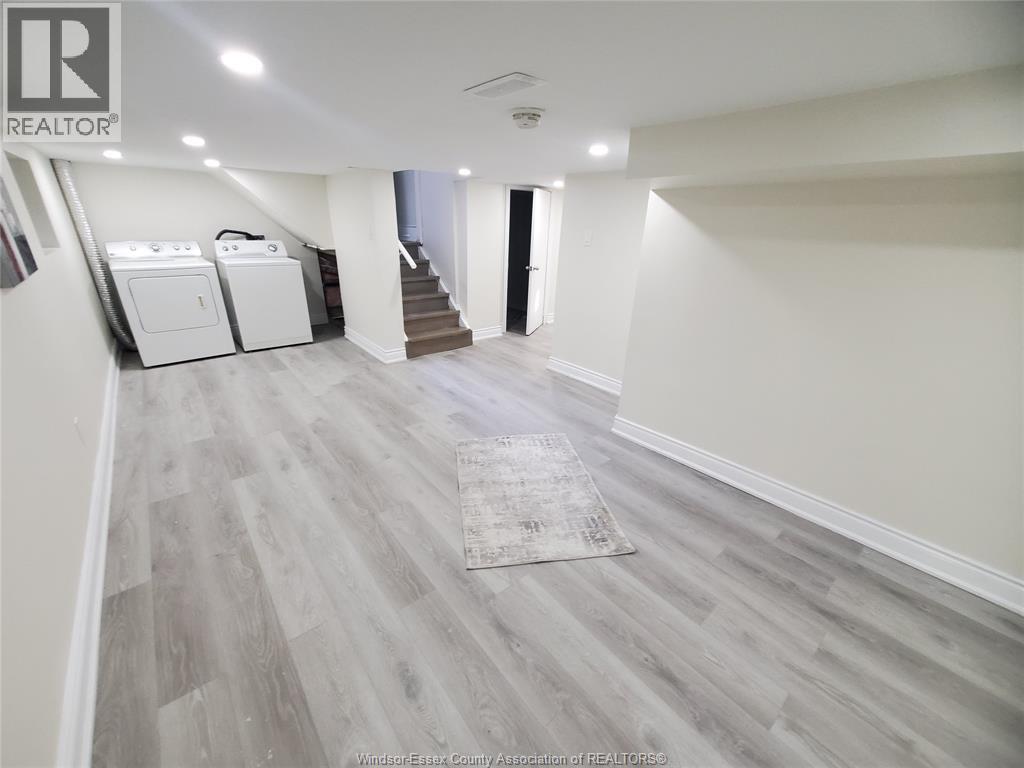 3587 Bloomfield, Windsor, Ontario  N9C 1R8 - Photo 28 - 26023624