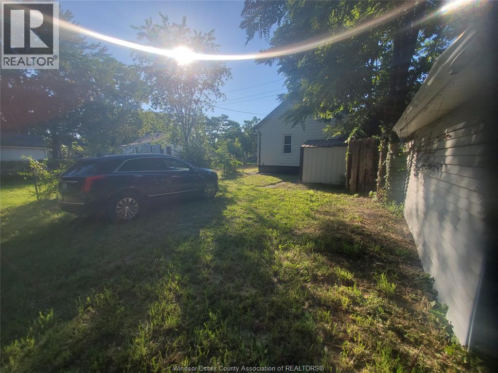 3587 Bloomfield, Windsor, Ontario  N9C 1R8 - Photo 40 - 26023624