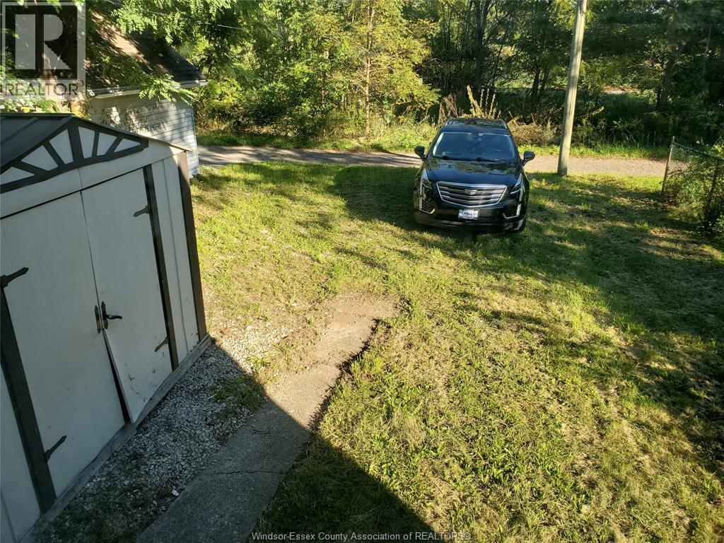 3587 Bloomfield, Windsor, Ontario  N9C 1R8 - Photo 41 - 26023624