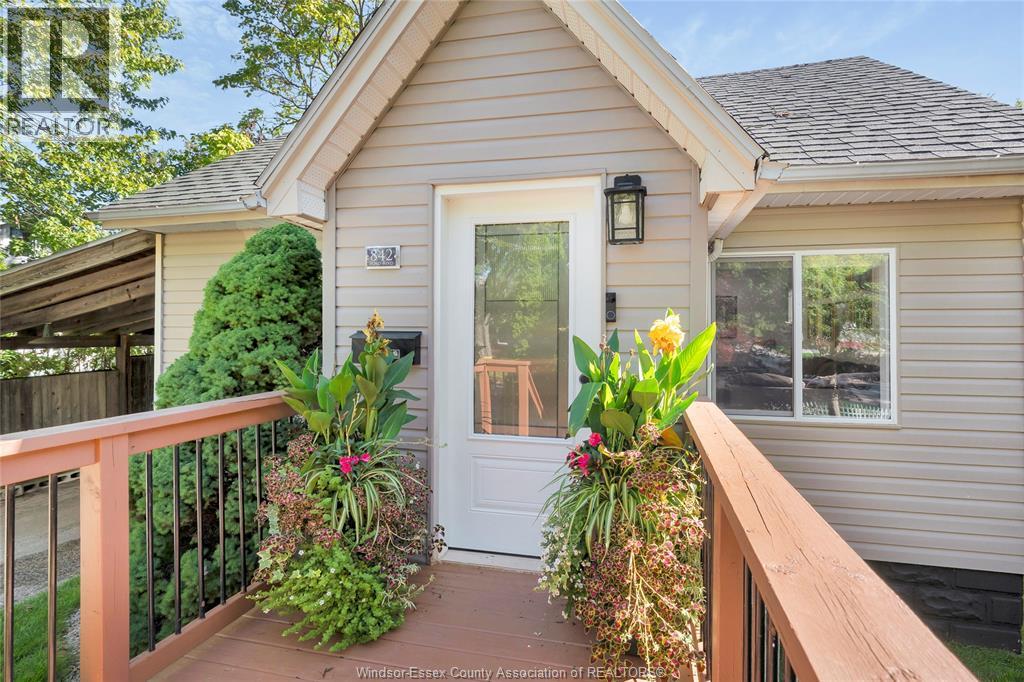 842 Ford Boulevard, Windsor, Ontario  N8S 2E7 - Photo 3 - 26023619