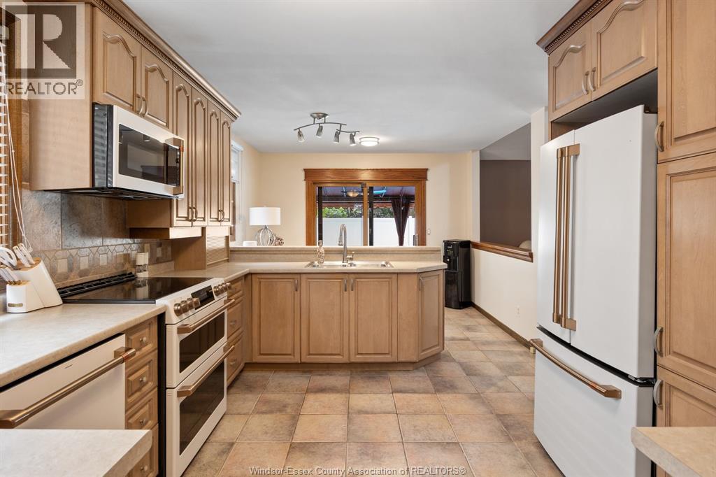 1316 Carriage Lane, Lasalle, Ontario  N9H 1Z9 - Photo 7 - 26023649