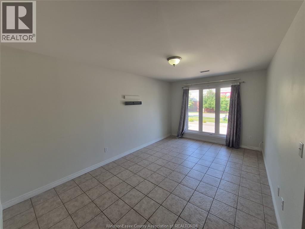 1756 Daytona Avenue, Windsor, Ontario  N9B 3W5 - Photo 3 - 26023647