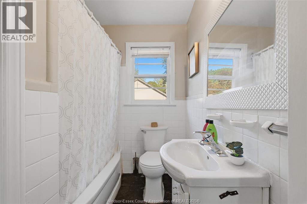 5505 Malden Road, Windsor, Ontario  N9E 3W1 - Photo 18 - 26023673