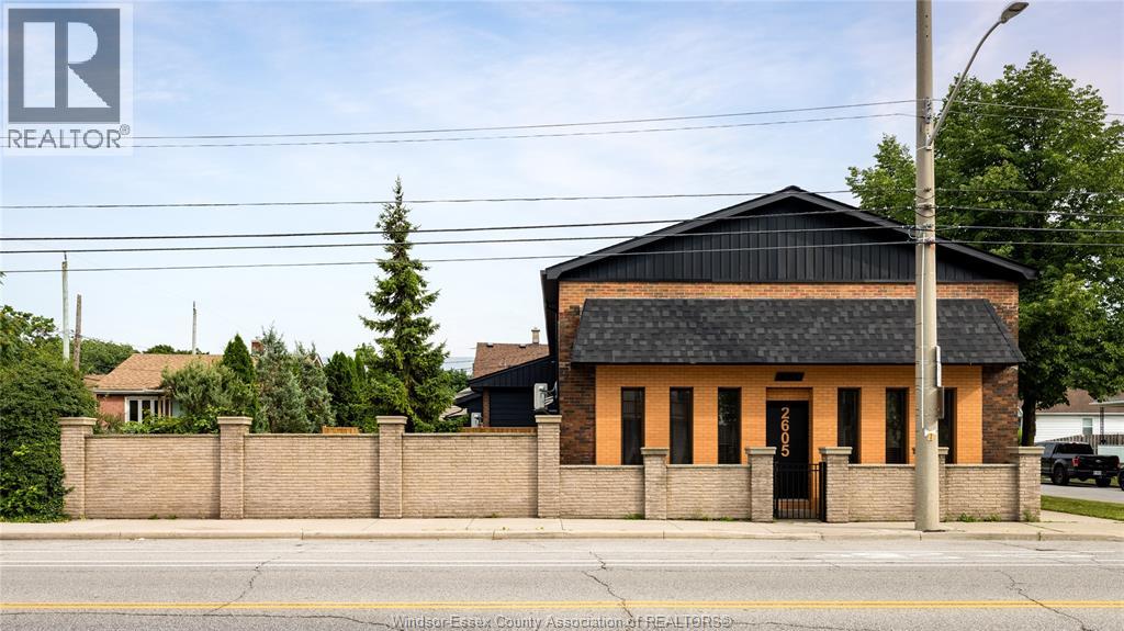 2605 Seminole Unit# Unit 2, Windsor, Ontario  N8Y 1X6 - Photo 2 - 26023681