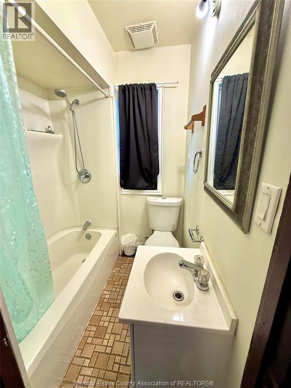 2244 Howard, Windsor, Ontario  N8X 3V1 - Photo 6 - 26023370