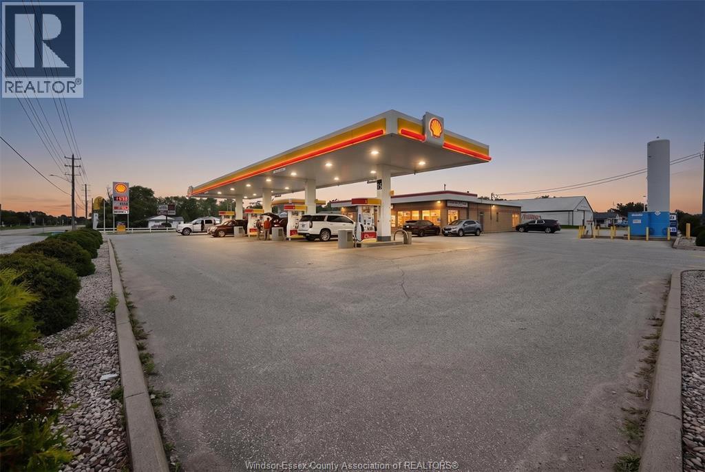 274 County Rd 42, Lakeshore, Ontario  N8N 2L9 - Photo 1 - 26023739