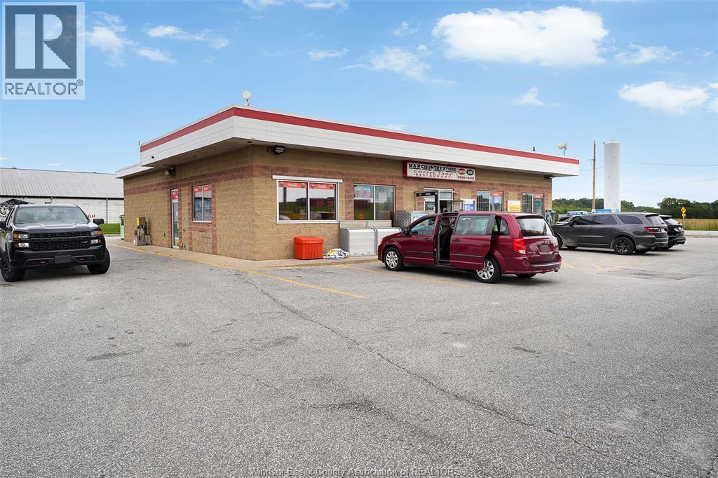 274 County Rd 42, Lakeshore, Ontario  N8N 2L9 - Photo 10 - 26023739