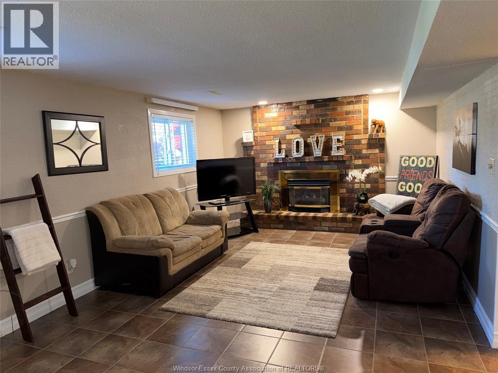 33 Bennie Avenue, Leamington, Ontario  N8H 4M2 - Photo 22 - 26023737