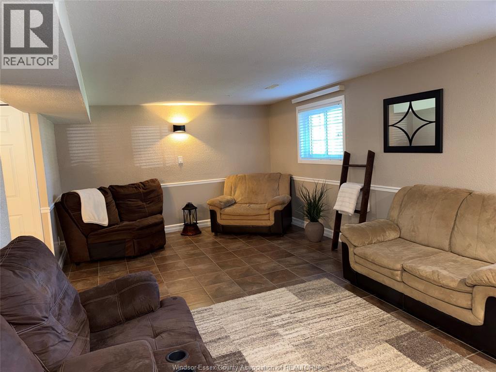 33 Bennie Avenue, Leamington, Ontario  N8H 4M2 - Photo 23 - 26023737