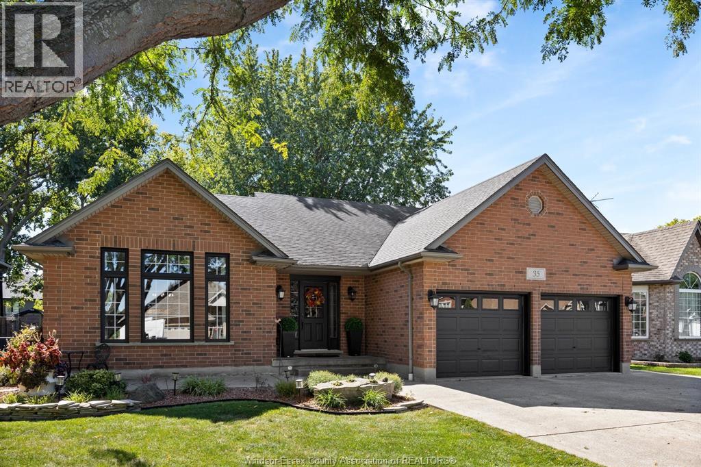 35 Whelan Drive, Amherstburg, Ontario  N9V 4A4 - Photo 1 - 26023758