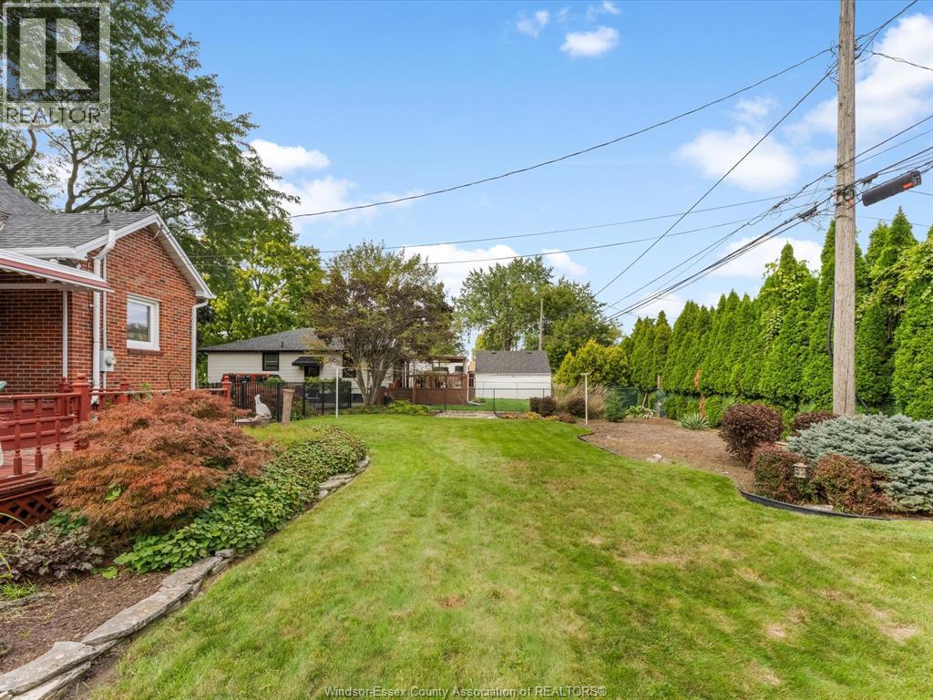 2566 Tourangeau, Windsor, Ontario  N8W 4N9 - Photo 31 - 26023079
