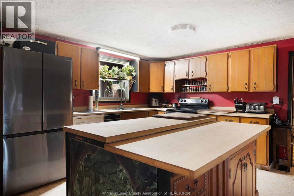 8865 Howard Avenue, Lasalle, Ontario  N0R 1L0 - Photo 15 - 26022853