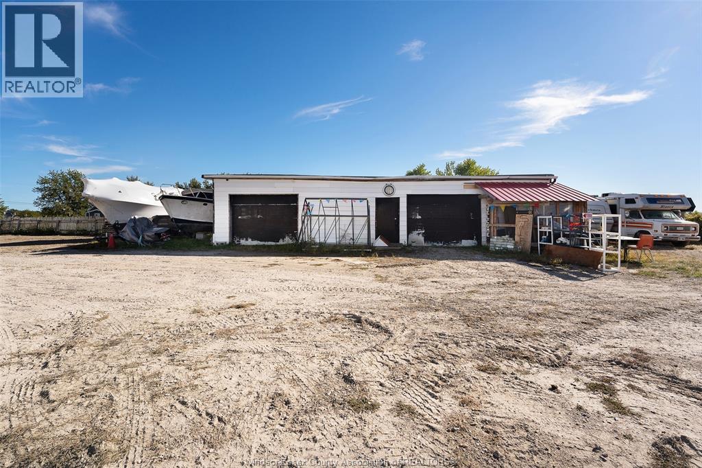 8865 Howard Avenue, Lasalle, Ontario  N0R 1L0 - Photo 37 - 26022853