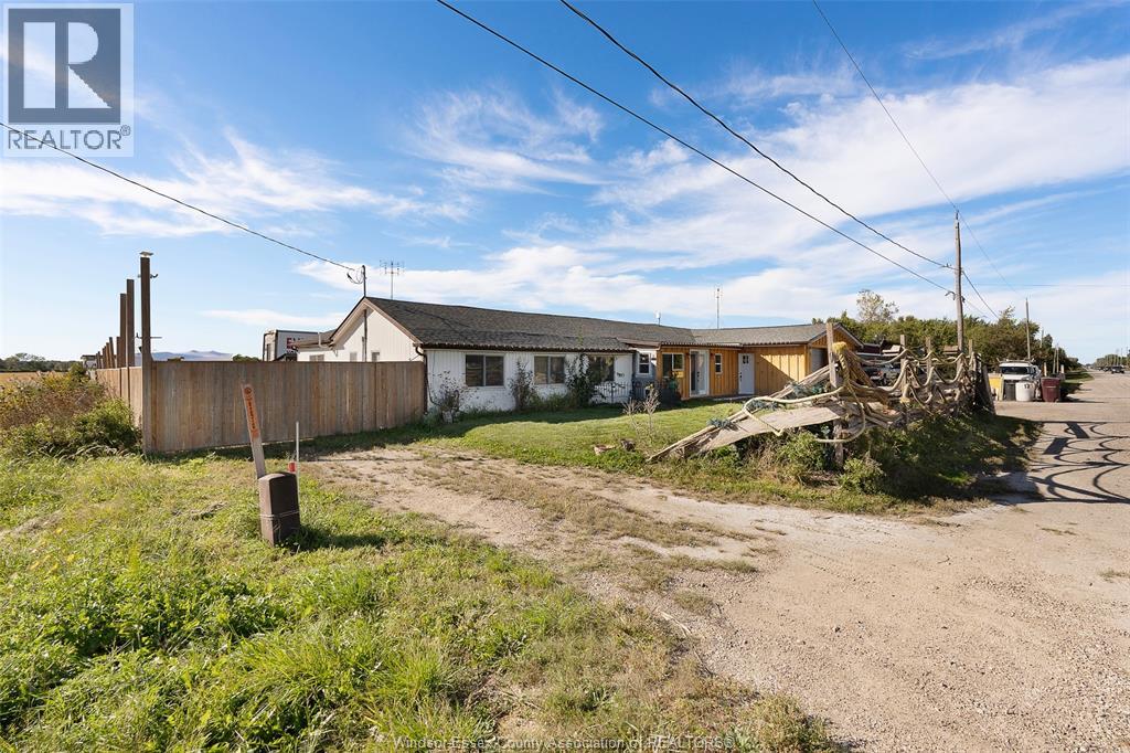 8865 Howard Avenue, Lasalle, Ontario  N0R 1L0 - Photo 4 - 26022853