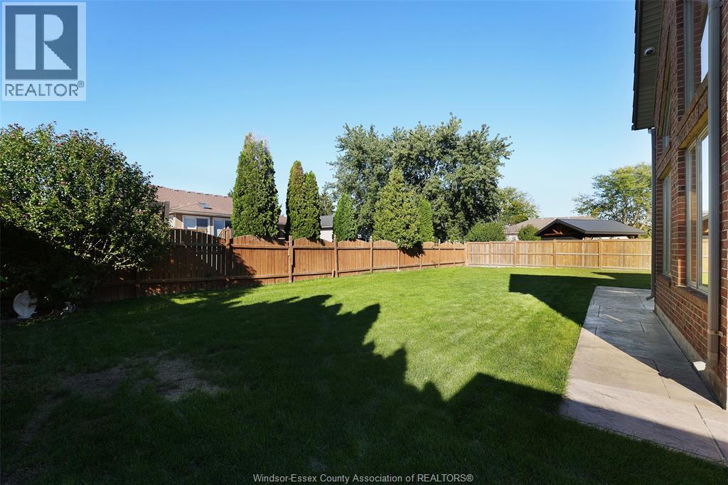 12354 Funaro Crescent, Tecumseh, Ontario  N9K 1C4 - Photo 46 - 26023760