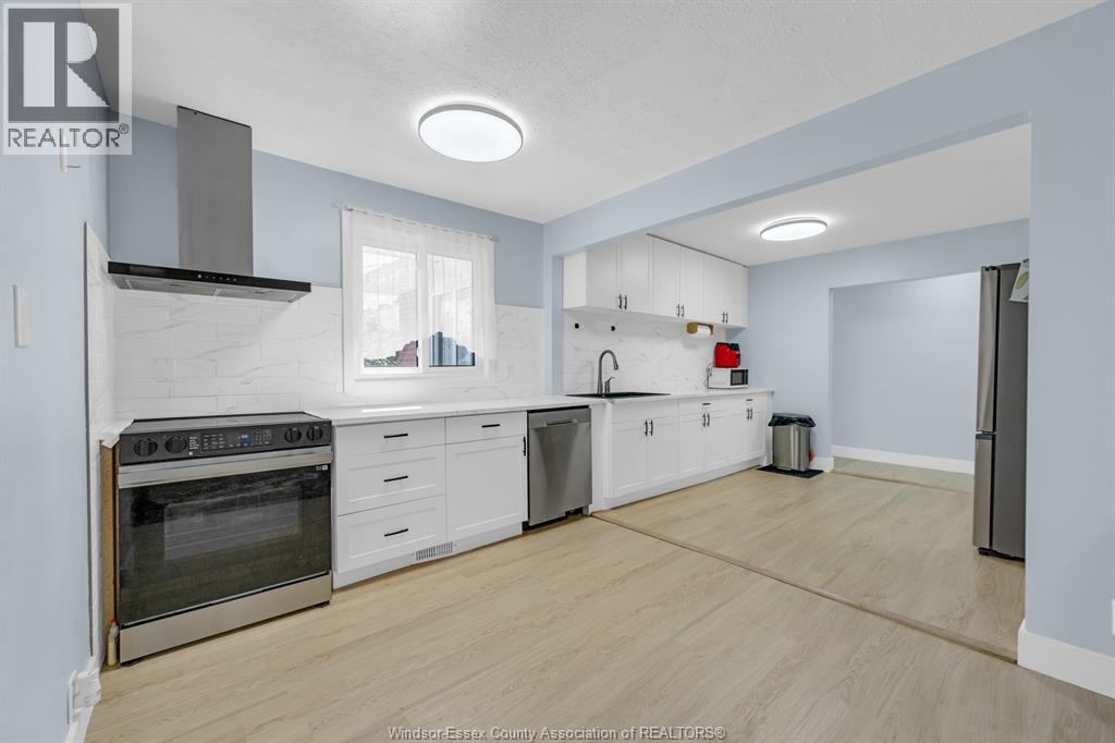 3660 Roxborough, Windsor, Ontario  N9E 3A2 - Photo 14 - 26023793