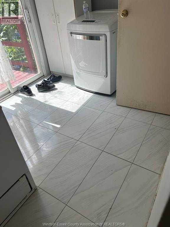 961 Campbell, Windsor, Ontario  N9B 2J4 - Photo 16 - 26023719