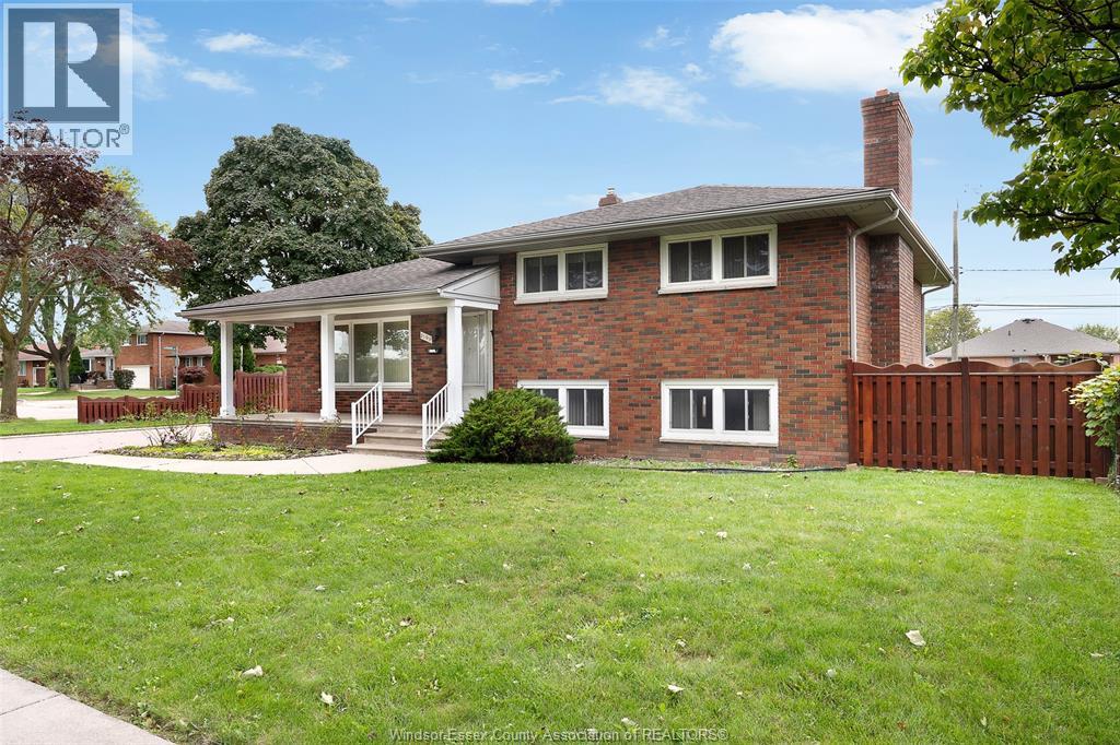 1599 Partington Avenue, Windsor, Ontario  N9B 2P7 - Photo 5 - 26023767