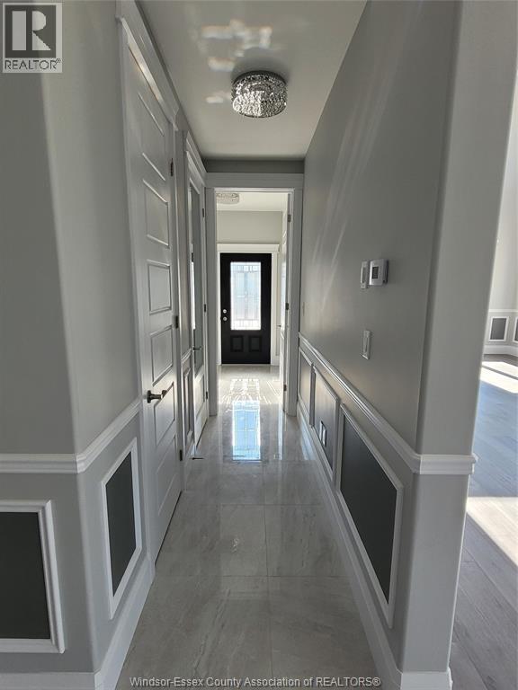 309 Benson Court, Amherstburg, Ontario  N8T 1E7 - Photo 3 - 26023812