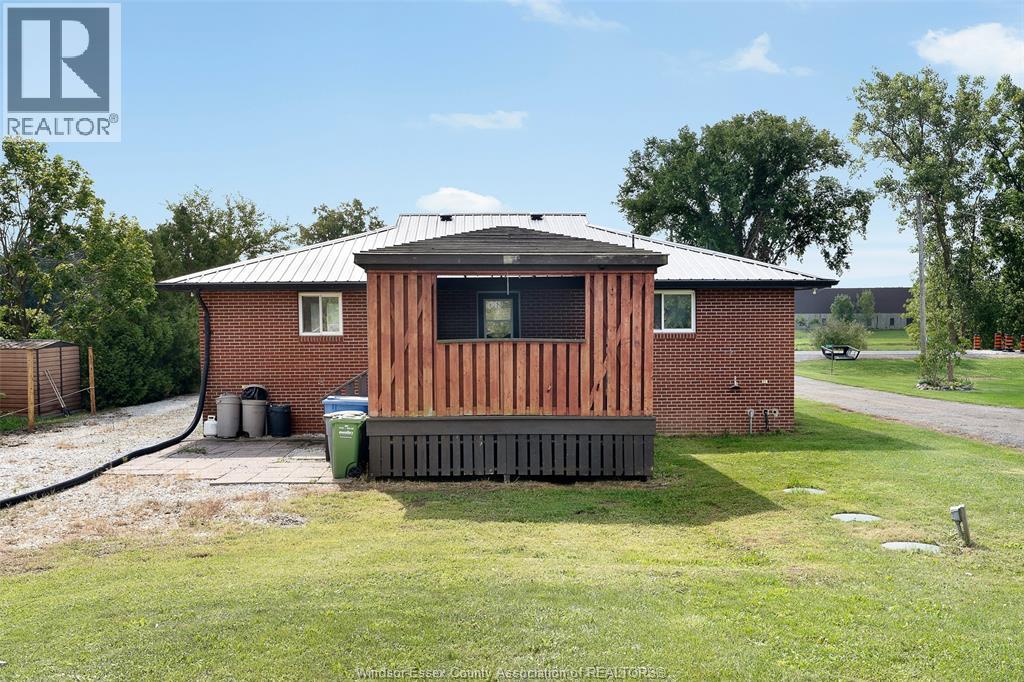 2300 County Rd 12, Essex, Ontario  N8M 2X6 - Photo 8 - 26023832