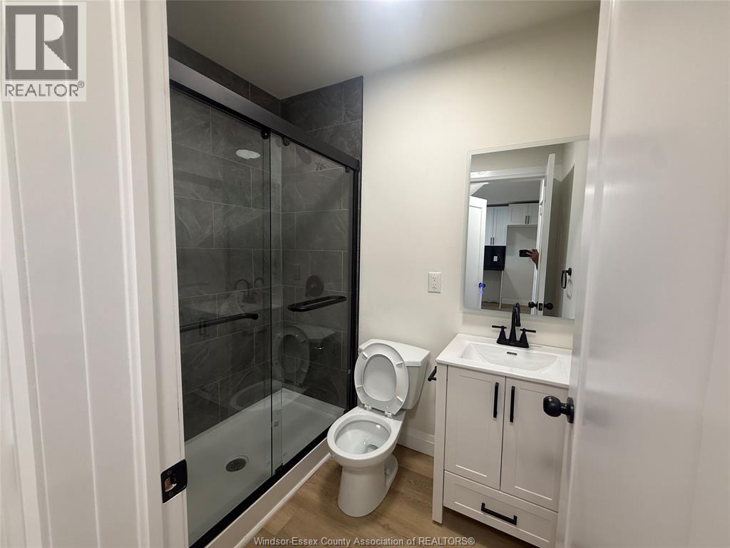 643 Pierre Unit# 1, Windsor, Ontario  N9A 2K3 - Photo 5 - 26023844