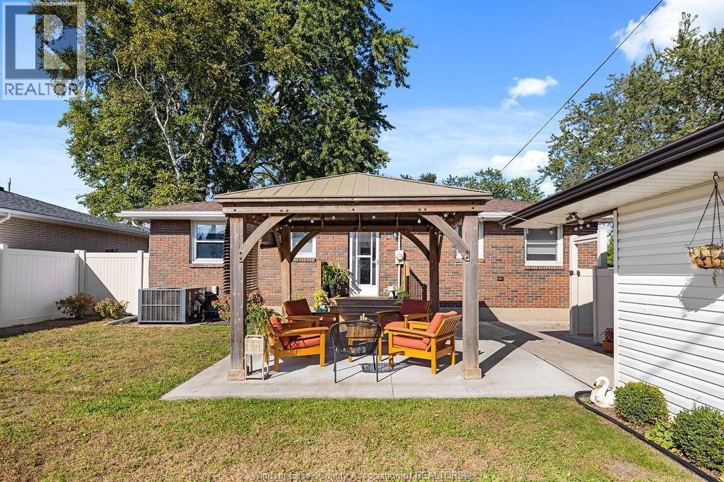 490 Victory, Lasalle, Ontario  N9J 1V7 - Photo 25 - 26023911