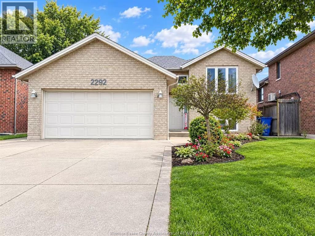 2292 Askin Avenue, Windsor, Ontario  N9B 3Y4 - Photo 1 - 26023910