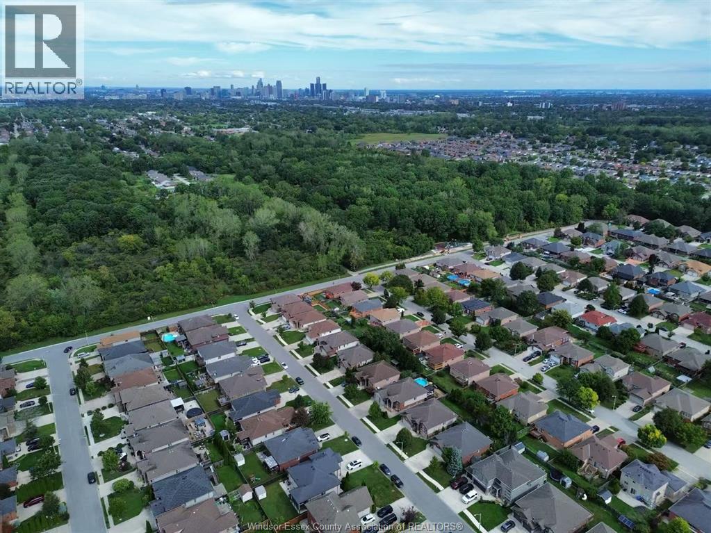 2292 Askin Avenue, Windsor, Ontario  N9B 3Y4 - Photo 37 - 26023910