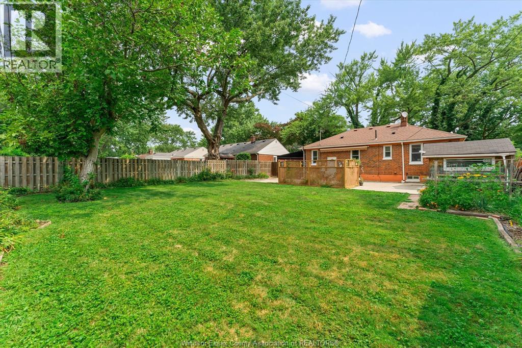 3163 Curry Avenue, Windsor, Ontario  N9E 2T2 - Photo 30 - 26023791