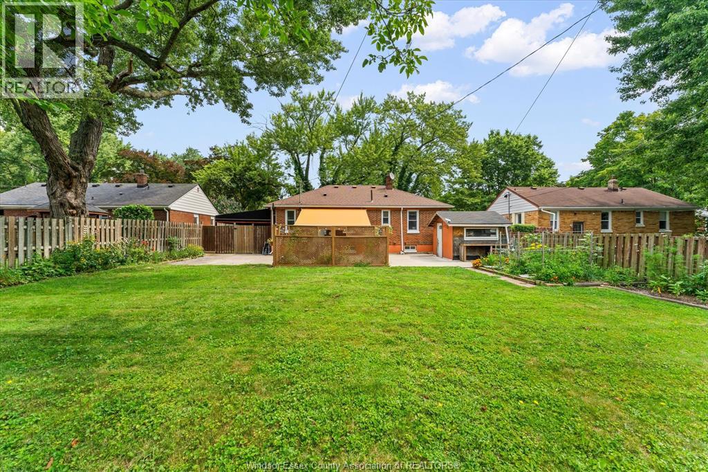 3163 Curry Avenue, Windsor, Ontario  N9E 2T2 - Photo 33 - 26023791