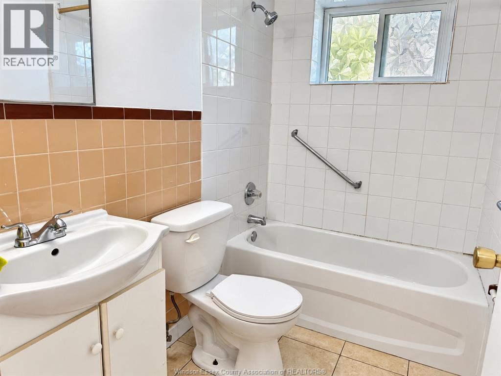 2035 University Avenue West Unit# 105, Windsor, Ontario  N9B 1E1 - Photo 11 - 26023931