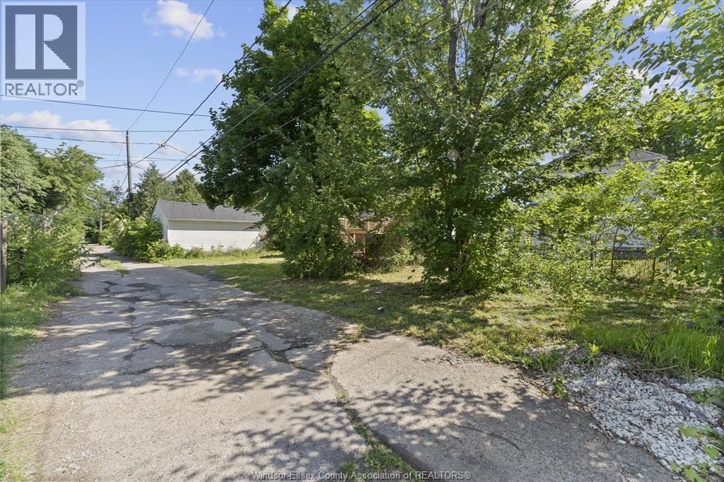 371 Curry, Windsor, Ontario  N9E 2B6 - Photo 35 - 26023929
